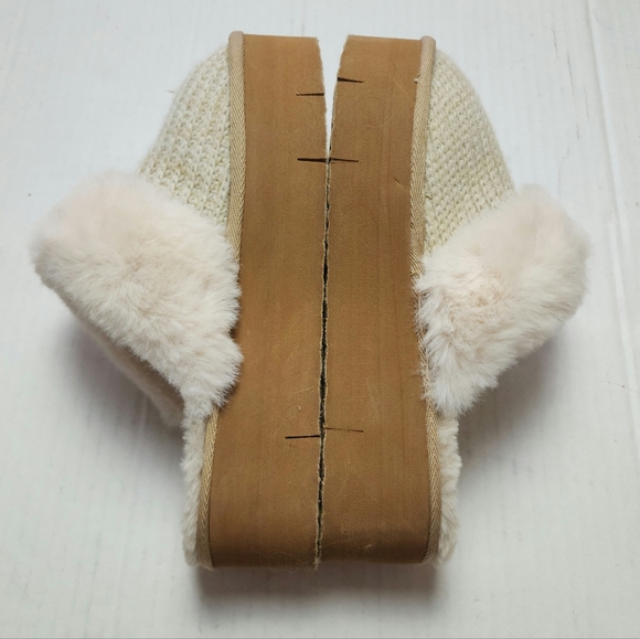 Platform Slipper Sandals - Picture 7 of 8